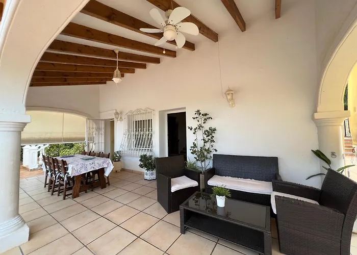 Holiday home Aristeu *